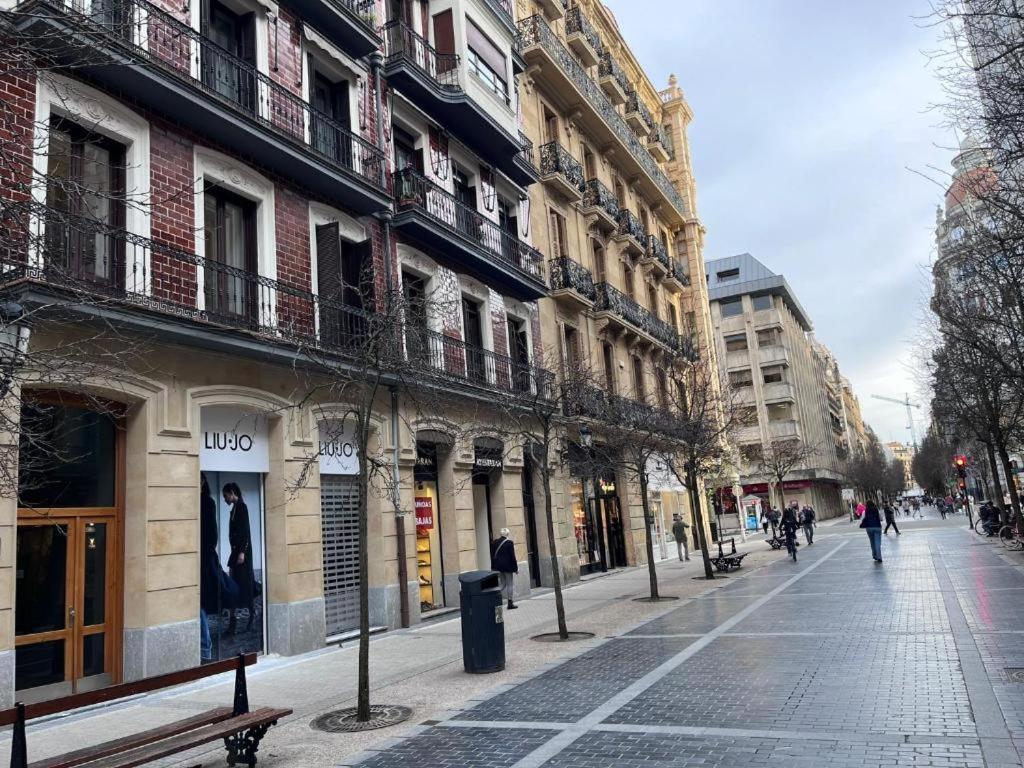 Apartamento Mentura Centro De San Sebastian Parking Free Extérieur photo